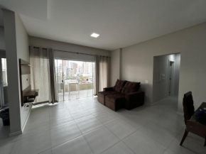 Apartamento 03 suítes em Porto Belo